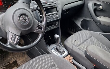 Volkswagen Polo VI (EU Market), 2011 год, 840 000 рублей, 3 фотография