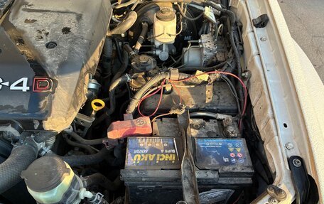 Toyota Hilux VII, 2013 год, 3 150 000 рублей, 18 фотография
