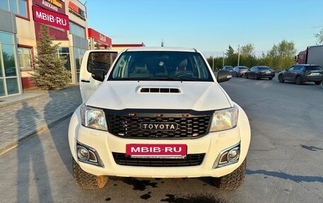 Toyota Hilux VII, 2013 год, 3 150 000 рублей, 6 фотография