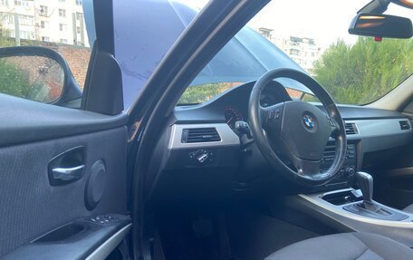 BMW 3 серия, 2009 год, 1 400 000 рублей, 19 фотография
