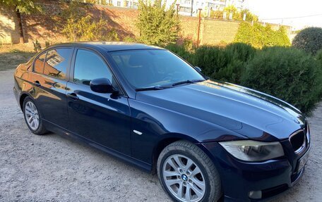 BMW 3 серия, 2009 год, 1 400 000 рублей, 14 фотография