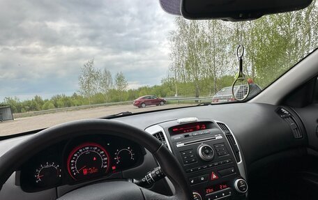 KIA cee'd I рестайлинг, 2011 год, 950 000 рублей, 10 фотография