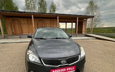 KIA cee'd I рестайлинг, 2011 год, 950 000 рублей, 3 фотография