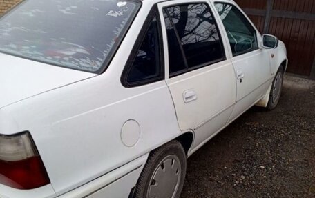 Daewoo Nexia I рестайлинг, 1997 год, 180 000 рублей, 2 фотография