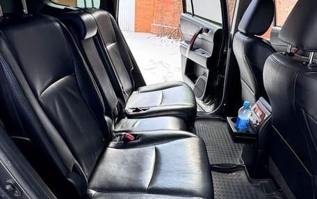 Toyota Highlander III, 2011 год, 2 300 000 рублей, 11 фотография