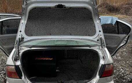 Nissan Primera II рестайлинг, 2000 год, 250 000 рублей, 23 фотография
