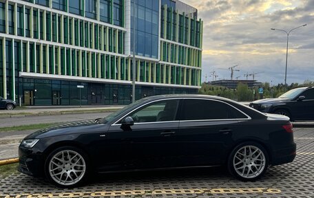 Audi A4, 2017 год, 2 500 000 рублей, 4 фотография