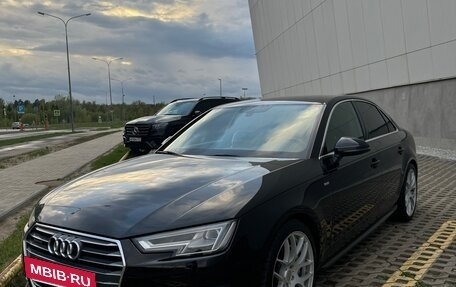 Audi A4, 2017 год, 2 500 000 рублей, 2 фотография