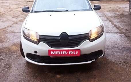 Renault Logan II, 2016 год, 320 000 рублей, 12 фотография