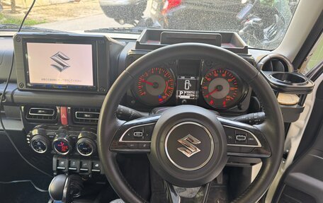 Suzuki Jimny, 2018 год, 1 900 000 рублей, 7 фотография