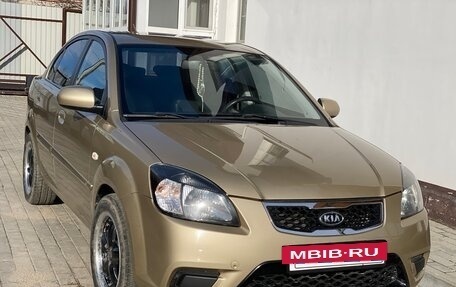 KIA Rio II, 2010 год, 459 999 рублей, 2 фотография