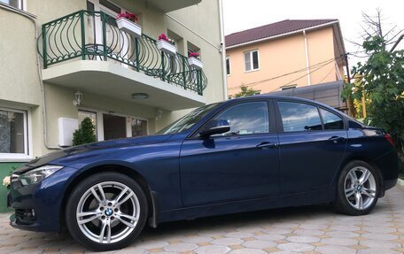 BMW 3 серия, 2015 год, 2 450 000 рублей, 3 фотография