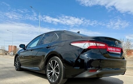 Toyota Camry, 2019 год, 2 555 000 рублей, 5 фотография