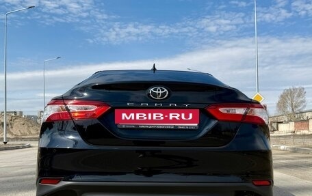 Toyota Camry, 2019 год, 2 555 000 рублей, 6 фотография