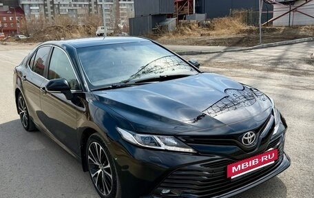 Toyota Camry, 2019 год, 2 555 000 рублей, 10 фотография