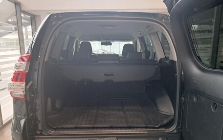 Toyota Land Cruiser Prado 150 рестайлинг 2, 2013 год, 3 393 000 рублей, 12 фотография