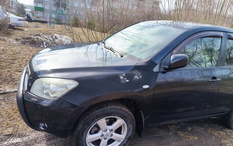 Toyota RAV4, 2006 год, 1 050 000 рублей, 2 фотография