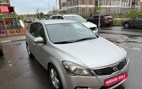 KIA cee'd I рестайлинг, 2011 год, 845 000 рублей, 3 фотография