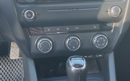 Skoda Octavia, 2017 год, 1 250 000 рублей, 3 фотография