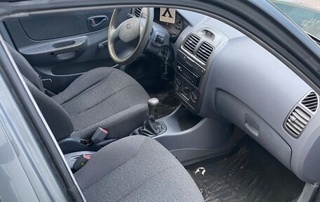 Hyundai Accent II, 2004 год, 310 000 рублей, 5 фотография
