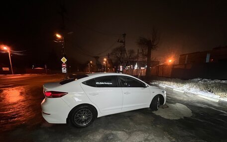 Hyundai Elantra VI рестайлинг, 2016 год, 1 330 000 рублей, 4 фотография