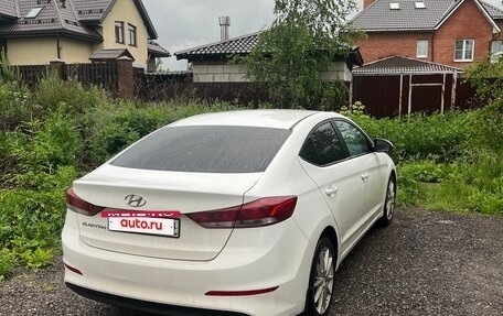 Hyundai Elantra VI рестайлинг, 2016 год, 1 330 000 рублей, 6 фотография