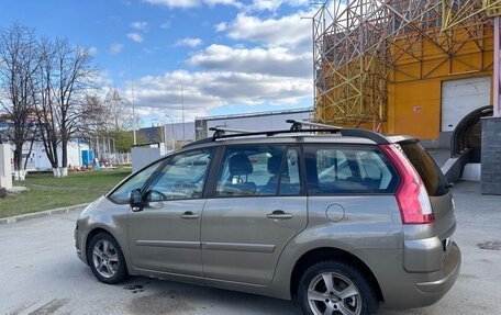 Citroen C4 Picasso II рестайлинг, 2012 год, 650 000 рублей, 17 фотография
