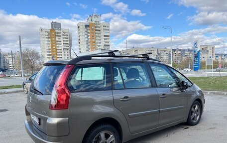 Citroen C4 Picasso II рестайлинг, 2012 год, 650 000 рублей, 16 фотография