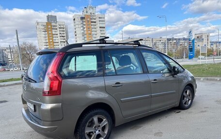 Citroen C4 Picasso II рестайлинг, 2012 год, 650 000 рублей, 13 фотография