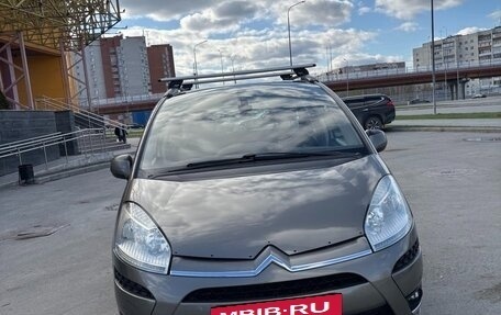 Citroen C4 Picasso II рестайлинг, 2012 год, 650 000 рублей, 12 фотография
