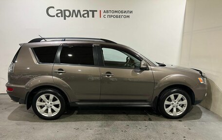 Mitsubishi Outlander III рестайлинг 3, 2012 год, 1 200 000 рублей, 8 фотография