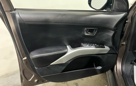 Mitsubishi Outlander III рестайлинг 3, 2012 год, 1 200 000 рублей, 34 фотография