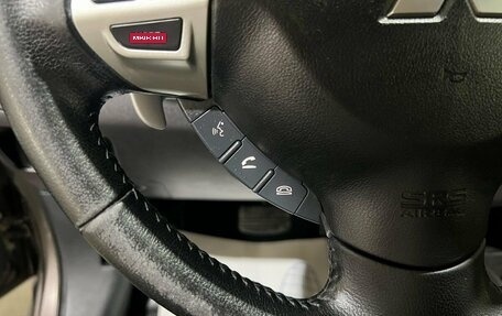 Mitsubishi Outlander III рестайлинг 3, 2012 год, 1 200 000 рублей, 22 фотография