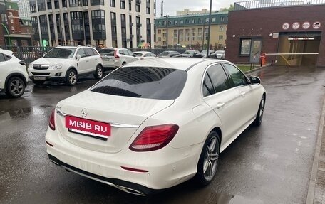 Mercedes-Benz E-Класс, 2019 год, 3 350 000 рублей, 3 фотография