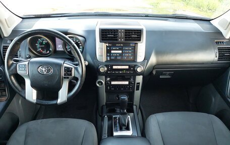 Toyota Land Cruiser Prado 150 рестайлинг 2, 2012 год, 3 330 000 рублей, 9 фотография