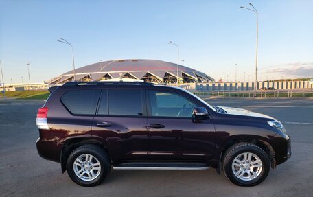 Toyota Land Cruiser Prado 150 рестайлинг 2, 2012 год, 3 330 000 рублей, 8 фотография
