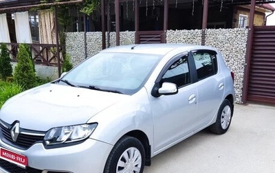 Renault Sandero II рестайлинг, 2017 год, 655 000 рублей, 1 фотография