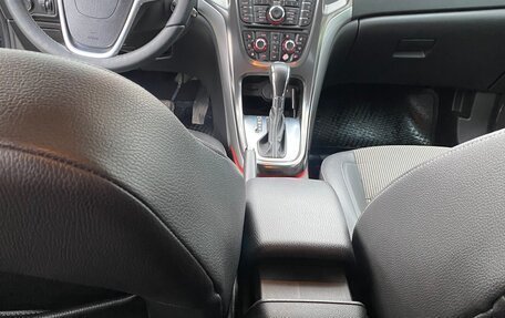 Opel Astra J, 2011 год, 860 000 рублей, 7 фотография