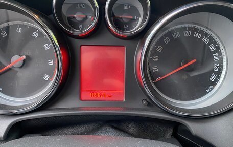 Opel Astra J, 2011 год, 860 000 рублей, 8 фотография
