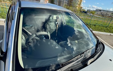 Mazda Familia Y11, 2002 год, 350 000 рублей, 25 фотография