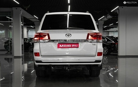 Toyota Land Cruiser 200, 2011 год, 3 400 000 рублей, 6 фотография