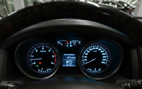 Toyota Land Cruiser 200, 2011 год, 3 400 000 рублей, 13 фотография