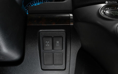 Toyota Land Cruiser 200, 2011 год, 3 400 000 рублей, 27 фотография