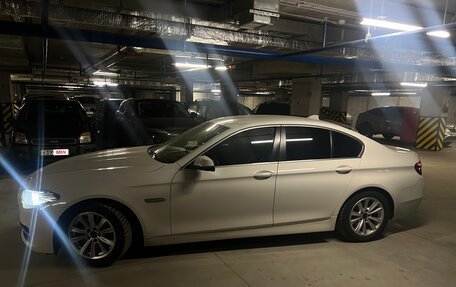BMW 5 серия, 2013 год, 1 950 000 рублей, 3 фотография