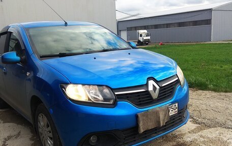 Renault Logan II, 2016 год, 660 000 рублей, 3 фотография