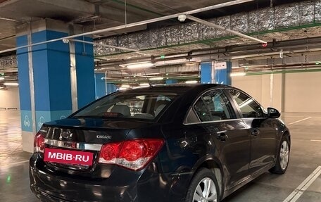 Chevrolet Cruze II, 2012 год, 900 000 рублей, 3 фотография