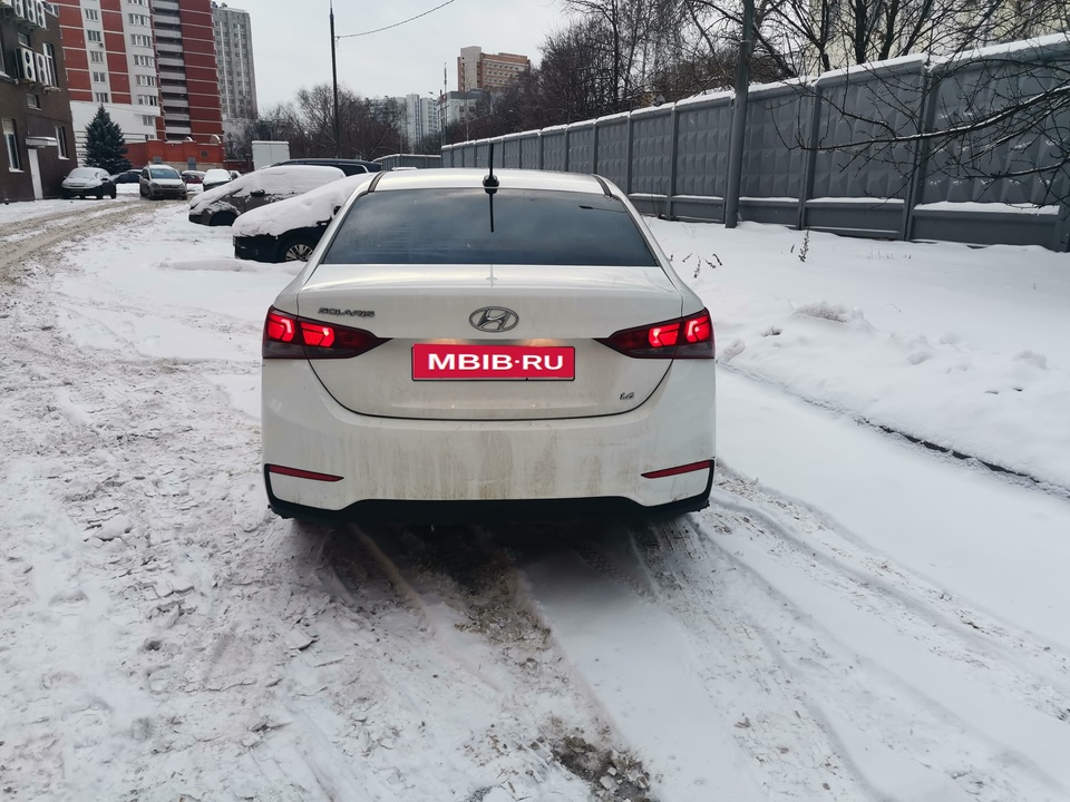 Hyundai Solaris II, 2017 год, 1 000 000 рублей, 3 фотография