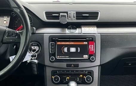 Volkswagen Passat B7, 2011 год, 1 040 000 рублей, 16 фотография