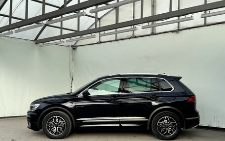 Volkswagen Tiguan II, 2017 год, 2 350 000 рублей, 9 фотография