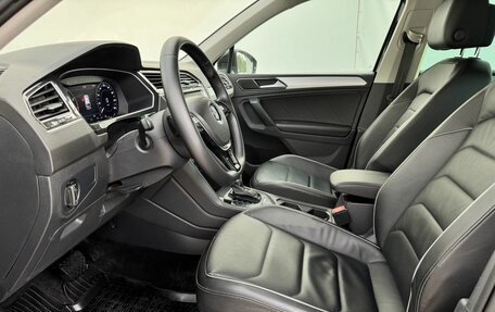 Volkswagen Tiguan II, 2017 год, 2 350 000 рублей, 11 фотография
